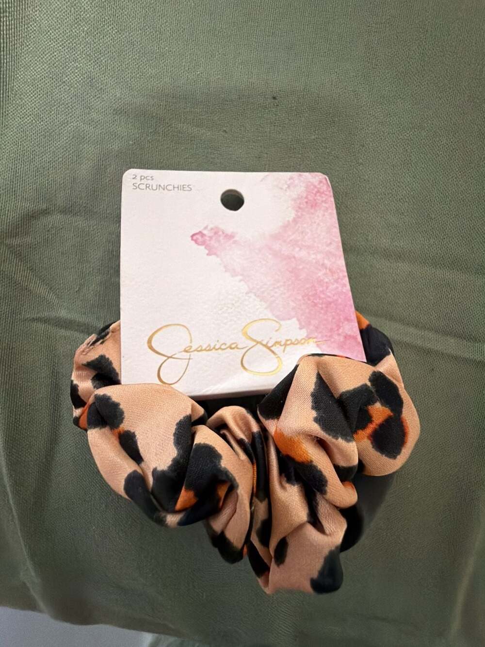 Jessica Simpson 2 pcs Leopard and Black Scrunchies Set